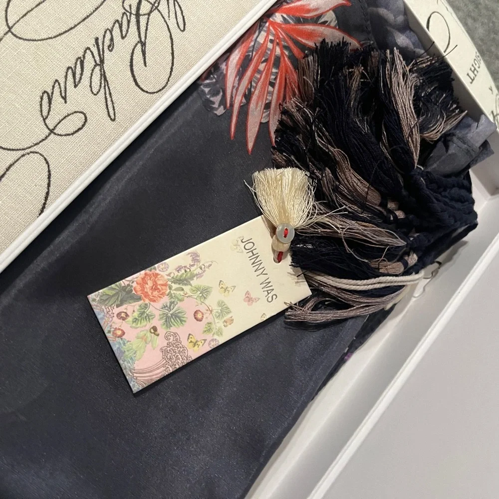 NEW JOHNNY WAS GREY Purple SCARF $110 Floral Print Tassels 100% Silk